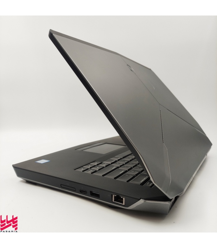 Alienware 15 R2