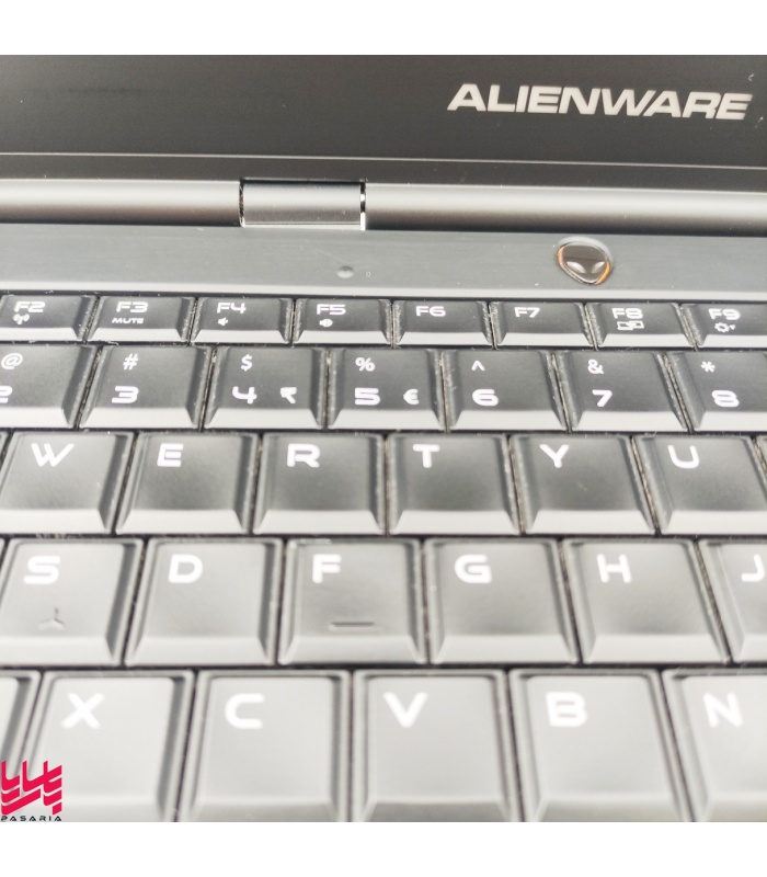 Alienware 13