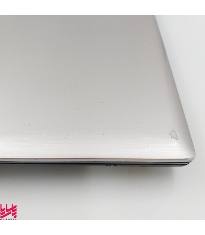 Toshiba Satellite L55