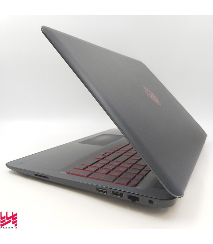 HP OMEN 15-AX2