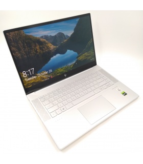 HP Envy 15-ep0