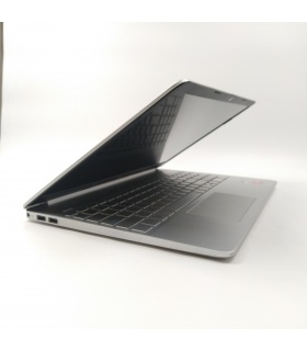 HP Laptop 15-EF1