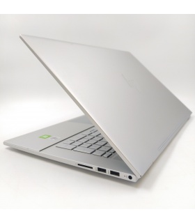 HP Envy 17-CG0
